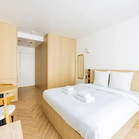 153 Luxueuse-etienne Marcel-chatelet-paris 3 アパート